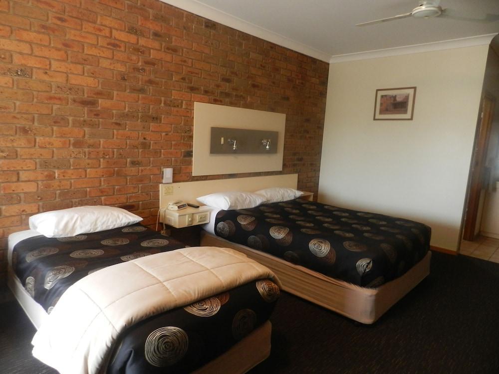 Travellers Rest Motor Inn Swan Hill Buitenkant foto
