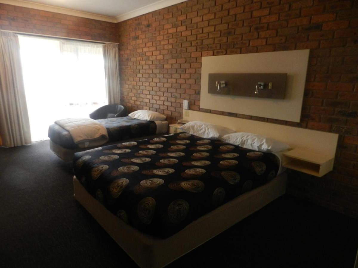 Travellers Rest Motor Inn Swan Hill Buitenkant foto