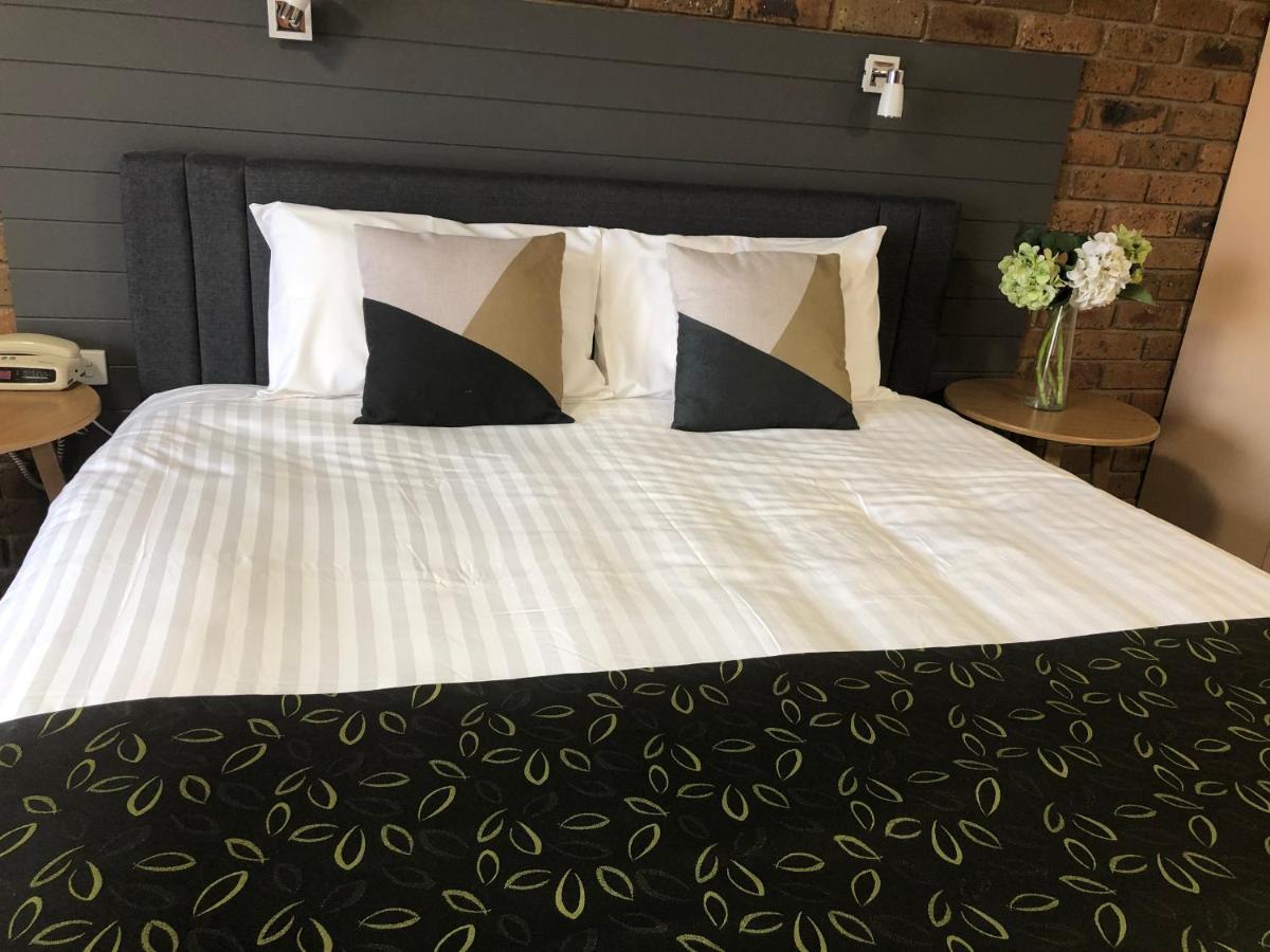 Travellers Rest Motor Inn Swan Hill Buitenkant foto